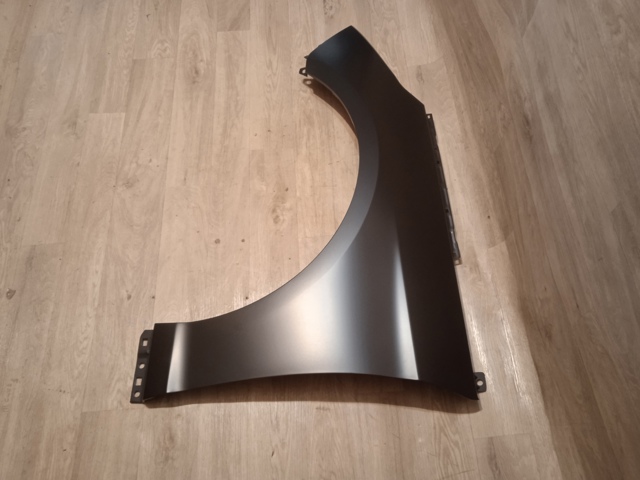 Pára-lama dianteiro esquerdo Signeda PHN10066AL preço, a partir de 98,42 USD