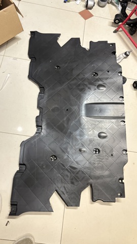 Защита днища задняя Tesla 158816500C цена, от 78.31 USD