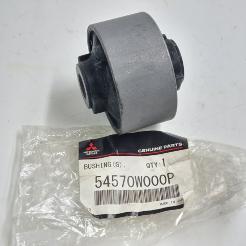 54570W000P Mitsubishi Сайлентблок нижнего переднего рычага