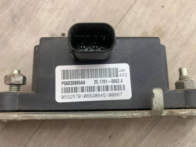 Chrysler P56038985AA