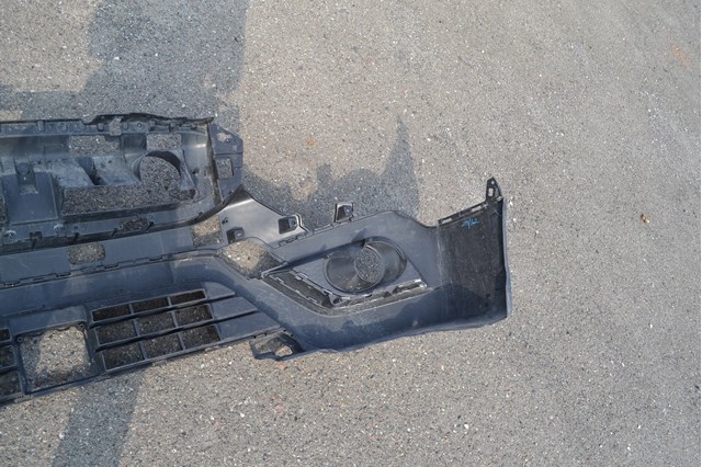 7172164R0 Suzuki Бампер передний, нижняя часть