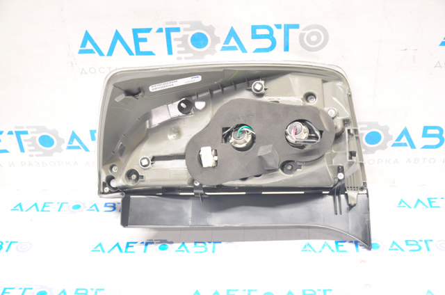Задняя левая фара TYC 116466001N цена, от 104.01 USD