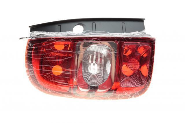 Задняя левая фара Autotechteile 5030325 цена, от 56.29 USD