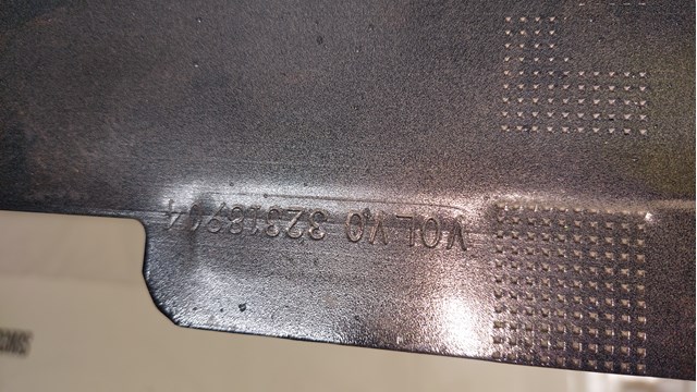 Купить 32318904 Volvo 