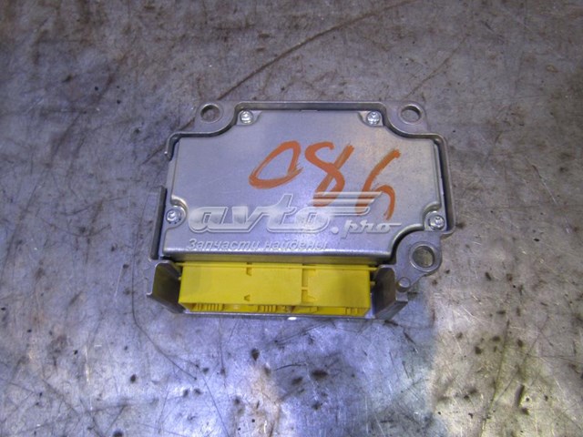  Mitsubishi 8635A121