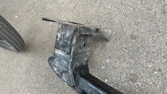 Купить 3V0807109 VAG Буфер бампера переднего