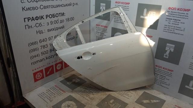T4N2634 Jaguar Дверь задняя, правая