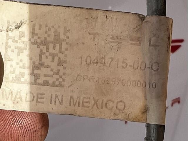 Купить 104471500C Tesla Трубка тормозная задняя левая