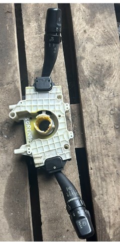 Comutador instalado na coluna da direção, montado para KIA Sorento I JC