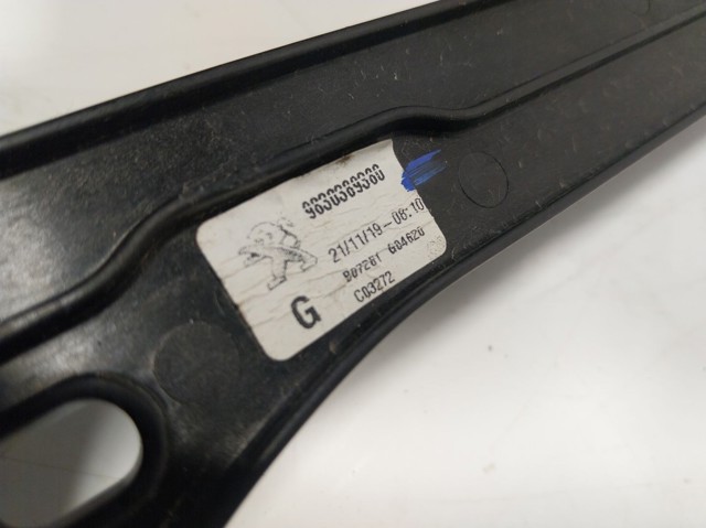 Стеклоподъемник передней левой двери 9830389380 Peugeot/Citroen