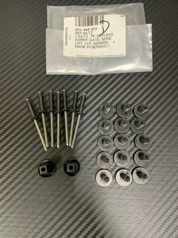 6R0898623 VAG 