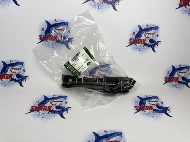 Купить LR055884 Land Rover Крепление бампера