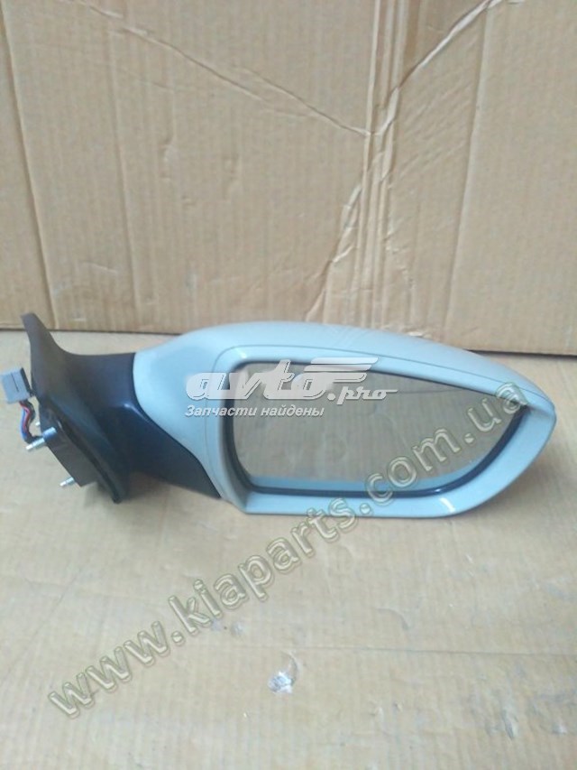 Правое зеркало 876203S550 Hyundai/Kia