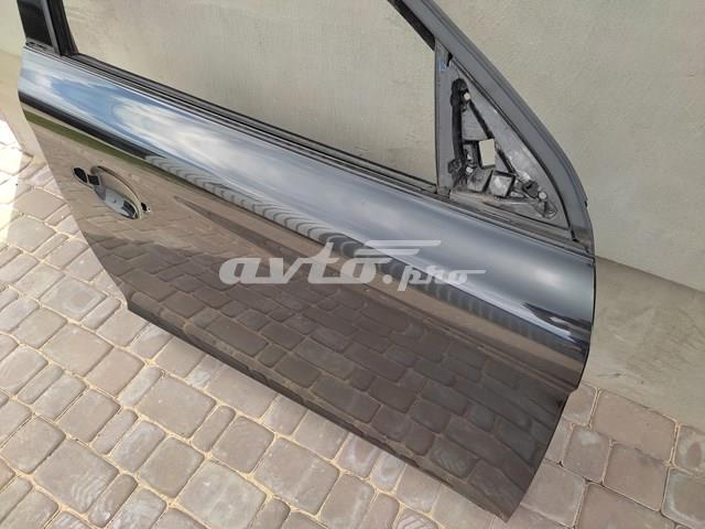 Пассажирская передняя дверь Volvo 31335553