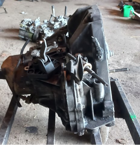 JH3175 Renault (RVI) КПП в сборе