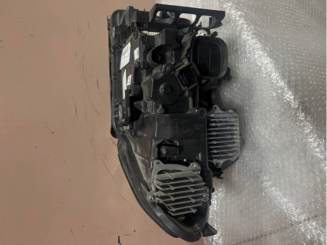 63119479267 BMW Фара