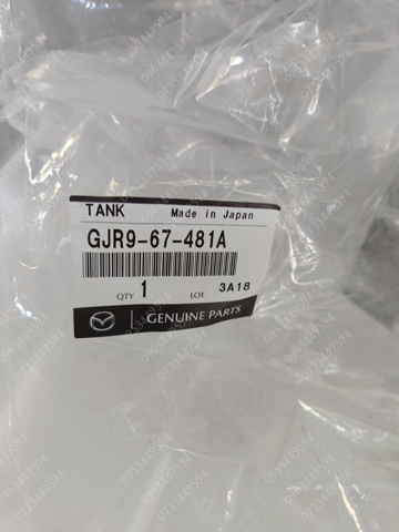 Бачок омывателя лобового стекла Mazda GJR967481A цена, от 46.89 USD
