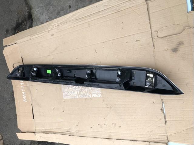 Накладка ляды Renault (RVI) 848102248R цена, от 38.01 USD