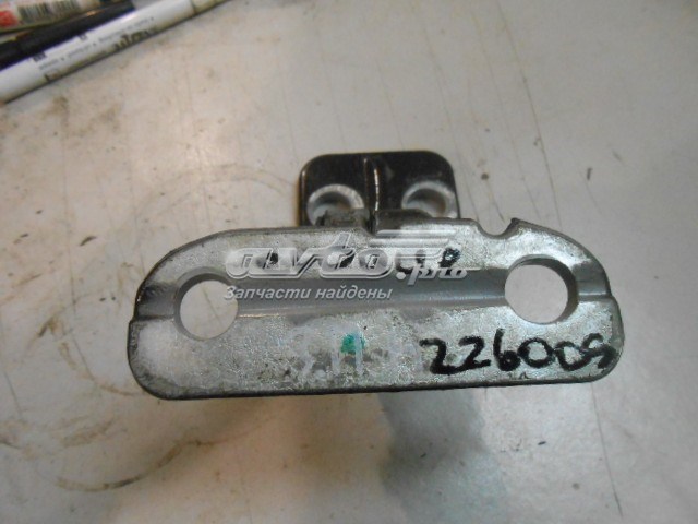 Купить LR027585 Land Rover Петля передней двери, правой