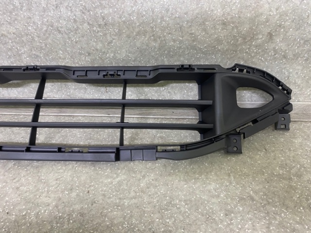 Решетка бампера 622546RR0A Nissan/Infiniti