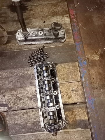 028103373 VAG 