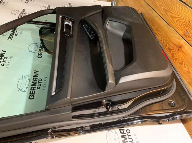 Обшивка двери передней левой Porsche 95B867011 цена, от 126.69 USD