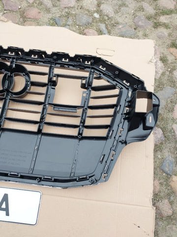 4M0853651AFRN4 VAG Решетка радиатора