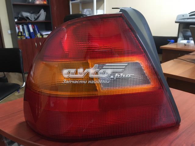 Купить Фонарь задний левый Хонда Сивик VI MA,MB