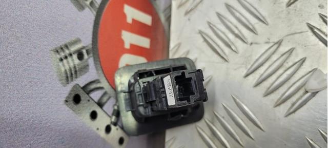 Купить TK4866LR0 Mazda Кнопка привода замка задней 3/5 двери (ляды)