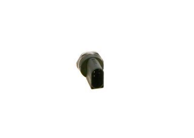 Датчик давления топлива Bosch 261545078