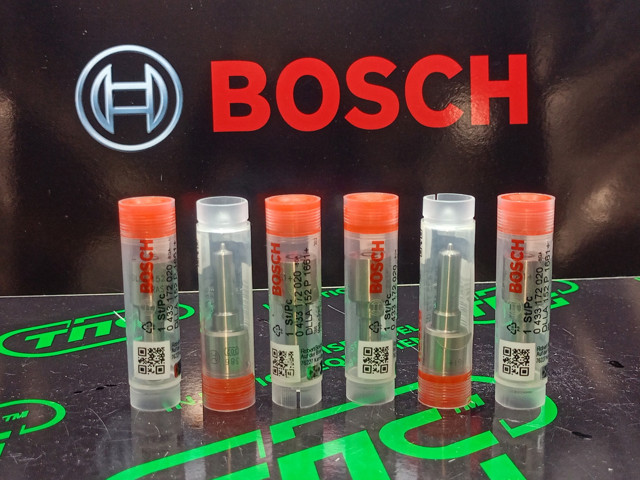 Купить DLLA152P1661 Bosch Распылитель форсунки