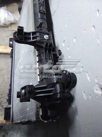 Радиатор LR090625 Land Rover