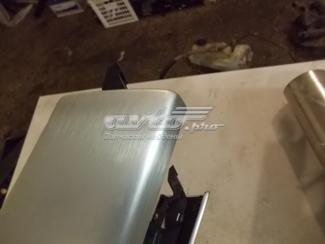 LR071510 Land Rover 