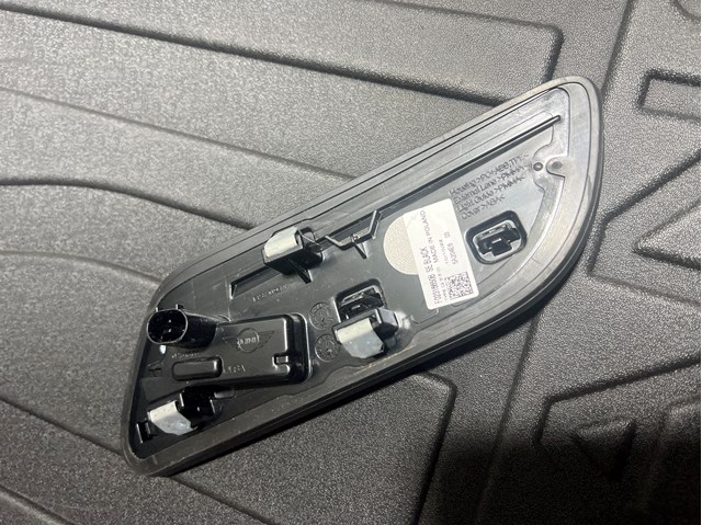 63175A204E8 BMW 