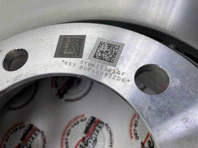 Передние тормозные диски 9Y0615301AF Porsche