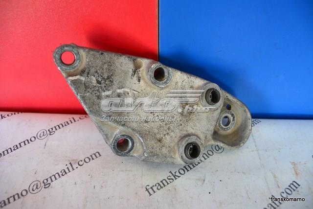 1482636080 Fiat/Alfa/Lancia consola de coxim (apoio direita de motor)