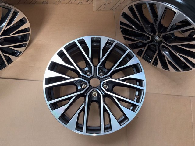 Купить 4J3601025CE VAG Диски колесные