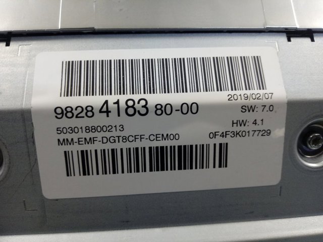 Дисплей бортового компьютера Peugeot/Citroen 9828418380