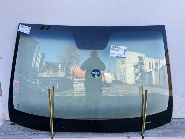 Купить GS3237D13 XYG Ветровое стекло