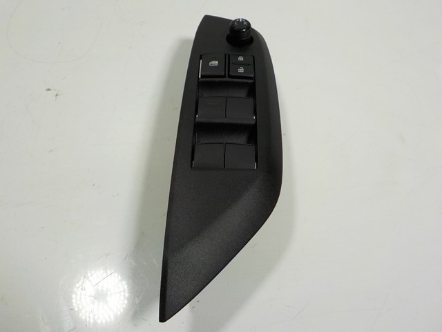  Toyota 840400D020