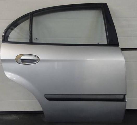 Задняя правая дверь General Motors 96483848