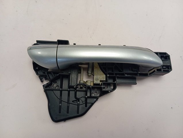  Mercedes A1647600634