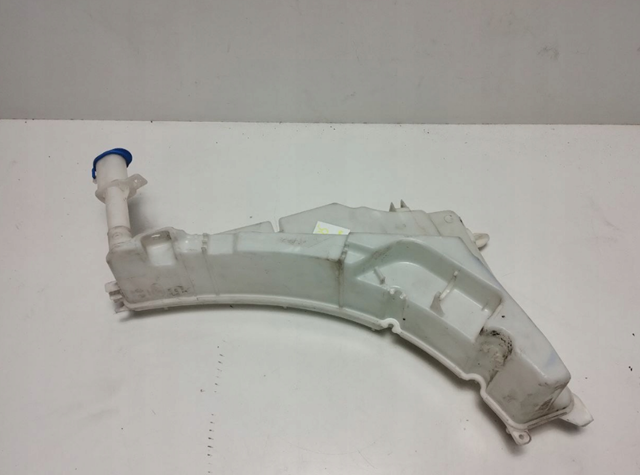 Бачок омывателя лобового стекла Land Rover LR083284 цена, от 107.22 USD
