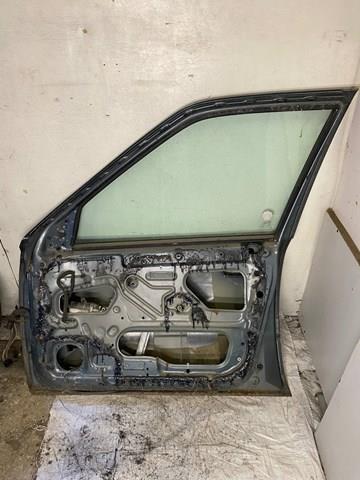  Дверь передняя правая Daewoo Espero 