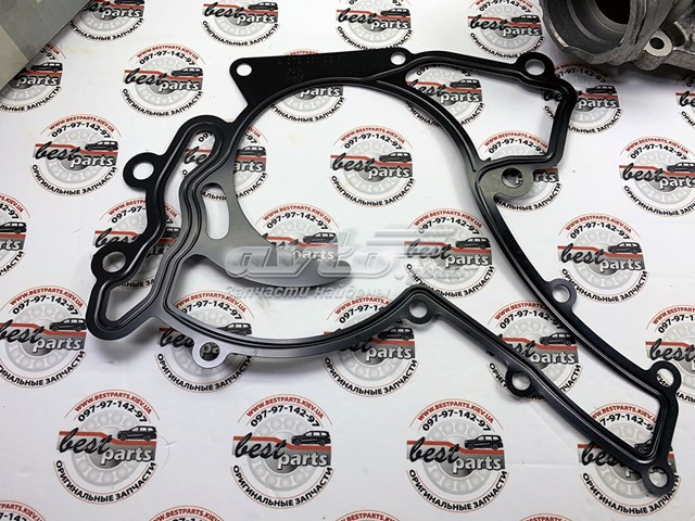 273200020180 Mercedes Насос водяной