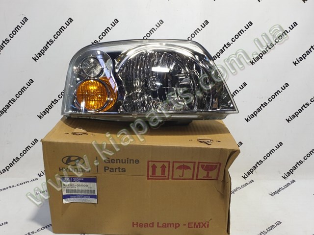 921021M000 Hyundai/Kia Фара передняя правая