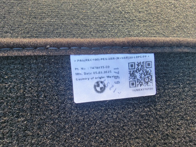  7478825 BMW