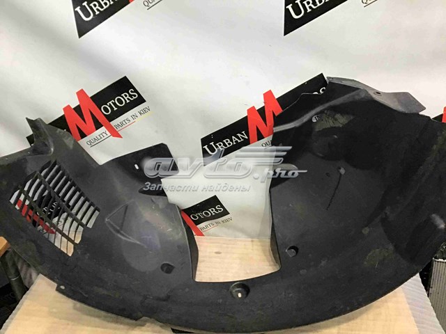 Подкрылок передний правый LR108972 Land Rover