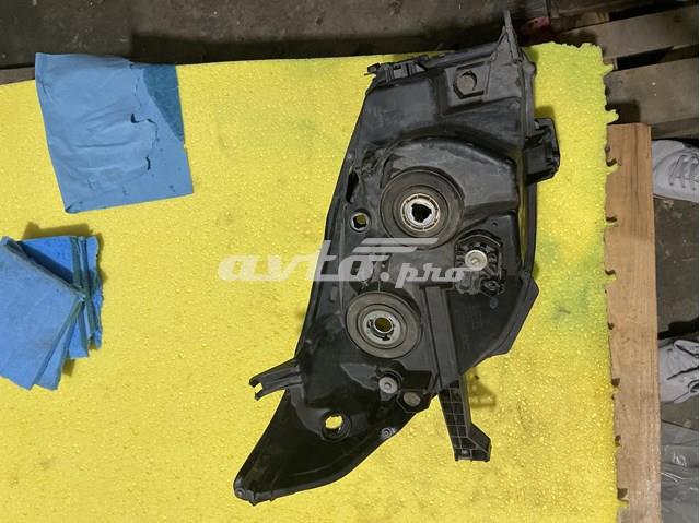 Купить 8117060L70 Toyota Фара левая передняя