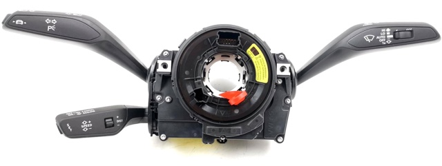 Compre Comutador instalado na coluna da direção, montado Volkswagen Golf 